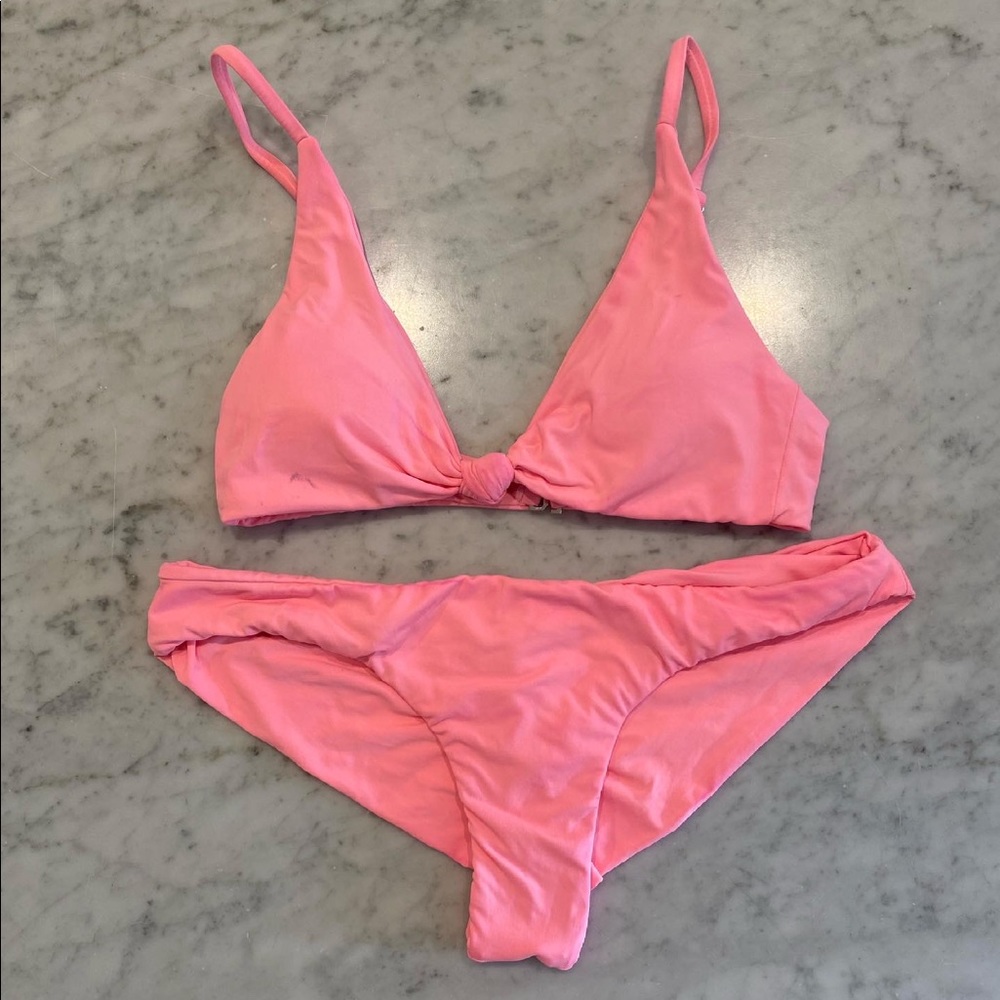 Ama bikinis set